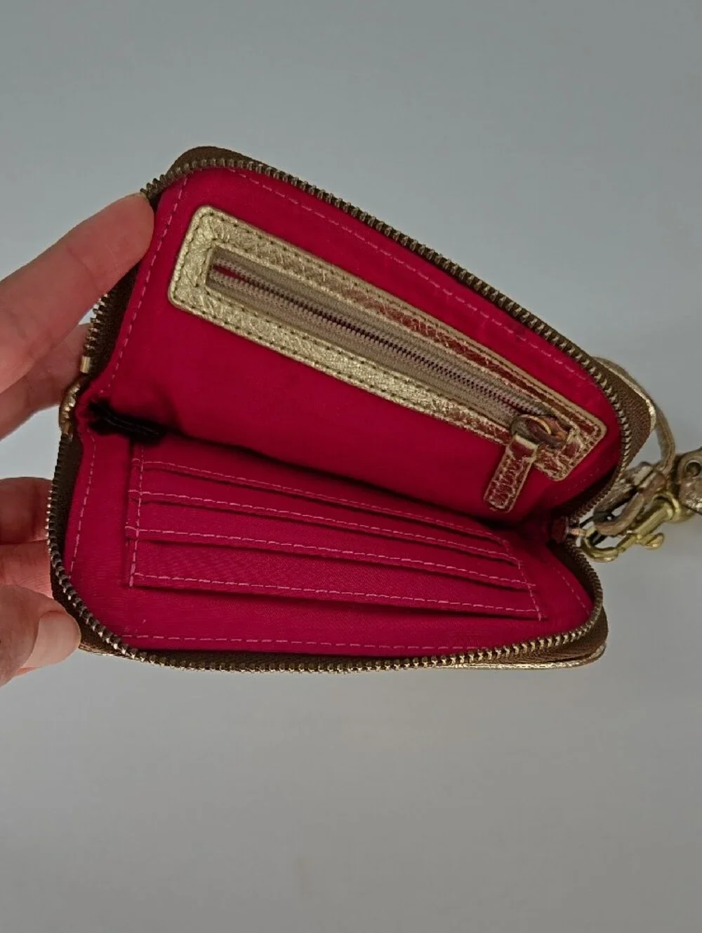 Coach ♡Poppy Wristlet Wallets For Women